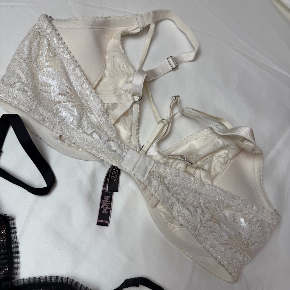 Victoria’s Secret Bra Bundle 36D 36DD Black Red White Lace Strapless - Picture 2 of 4